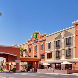 Holiday Inn Express Hotel And Suites - Henderson, An Ihg Hotel